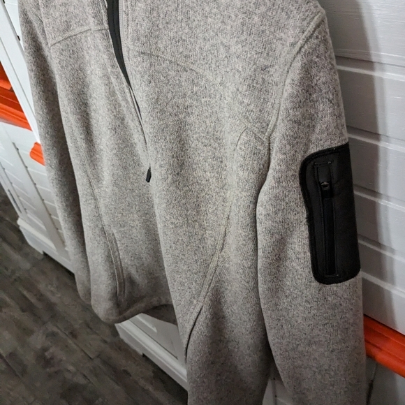 guide series Jackets & Coats Nwot Gray Guide Series Light Weight